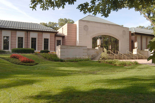 Photo of the Exterior of the First Division Museum in Wheaton, Illinois