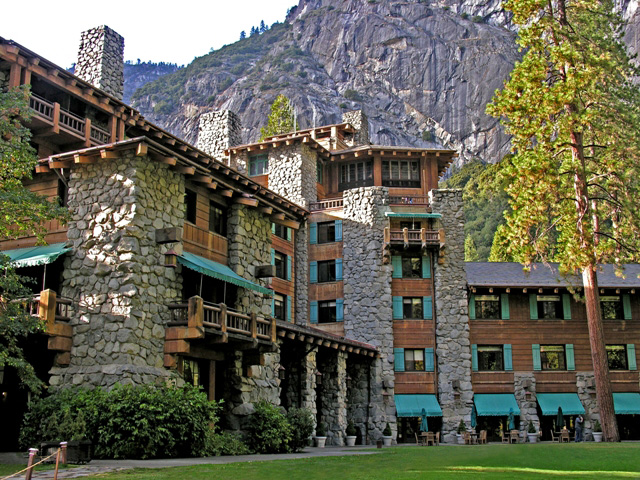 The Ahwahnee Hotel, Yosemite National Park: DNC Parks and Resorts