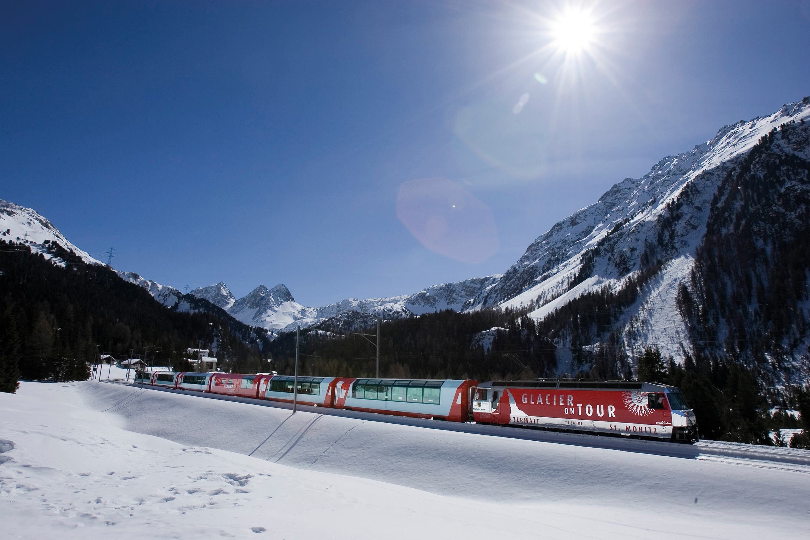 Scenic train passing through Switzerland © Glacier Express