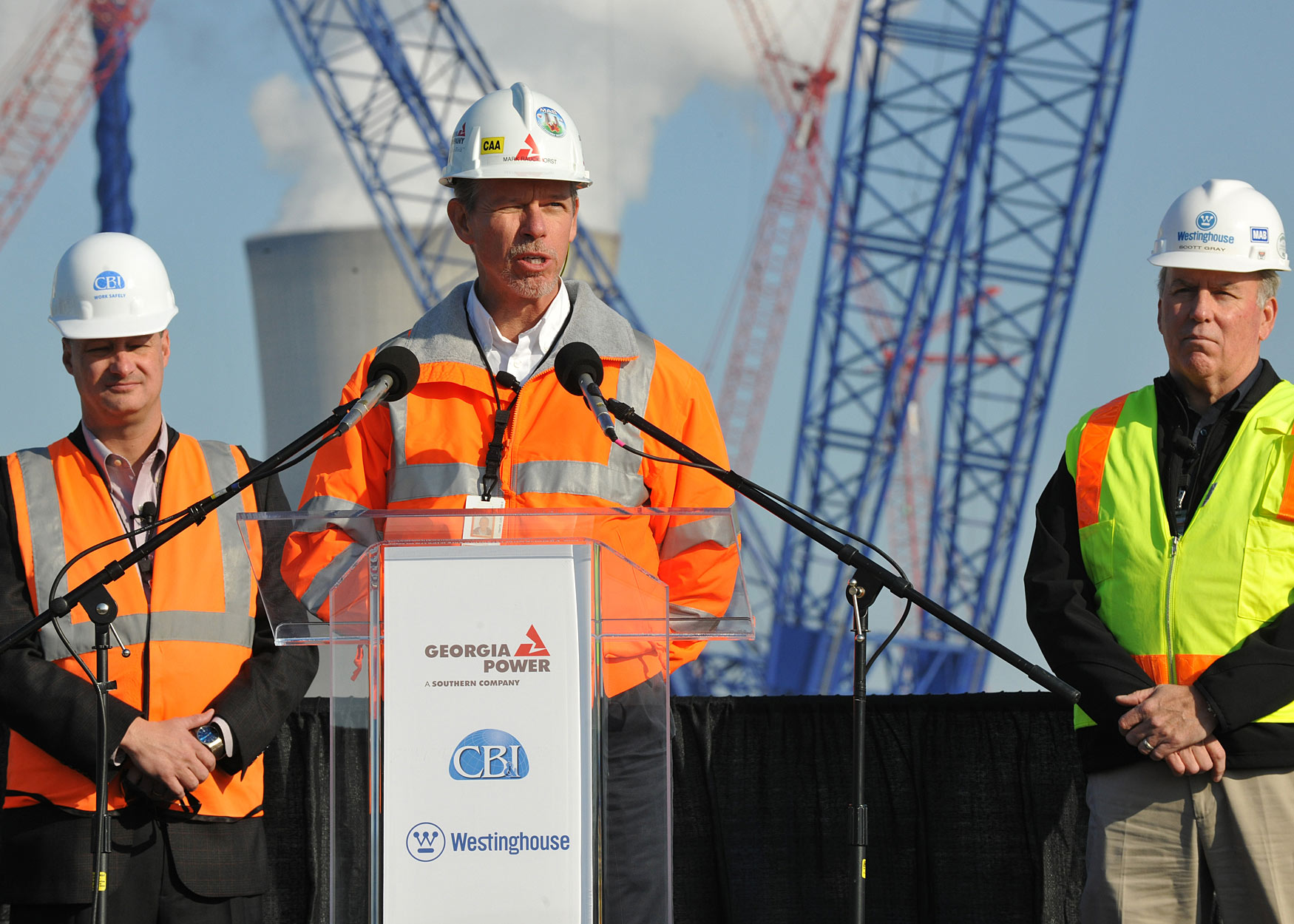Vogtle 3 and 4 Construction Vice President Mark Rauckhorst thanks more than 5,000 construction workers for 2014 achievements