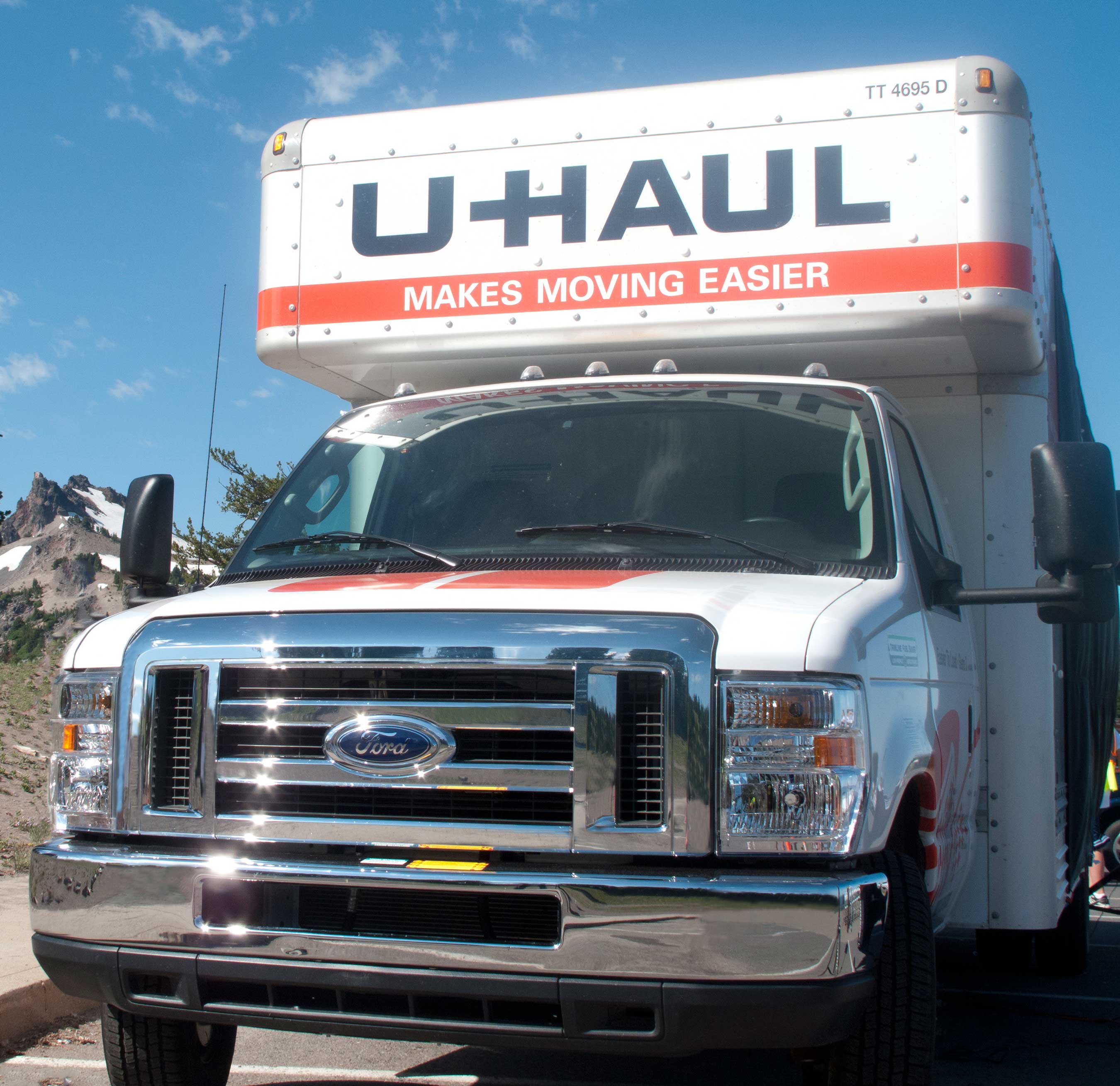 Keep on Truckin’: From cargo vans to our 26-foot hauler, our vast line of efficient vehicles offers an answer for every move. The Mom’s Attic® storage above the cab and our extra-wide EZ-Load Ramps® are just two features exclusive to the U-Haul fleet.