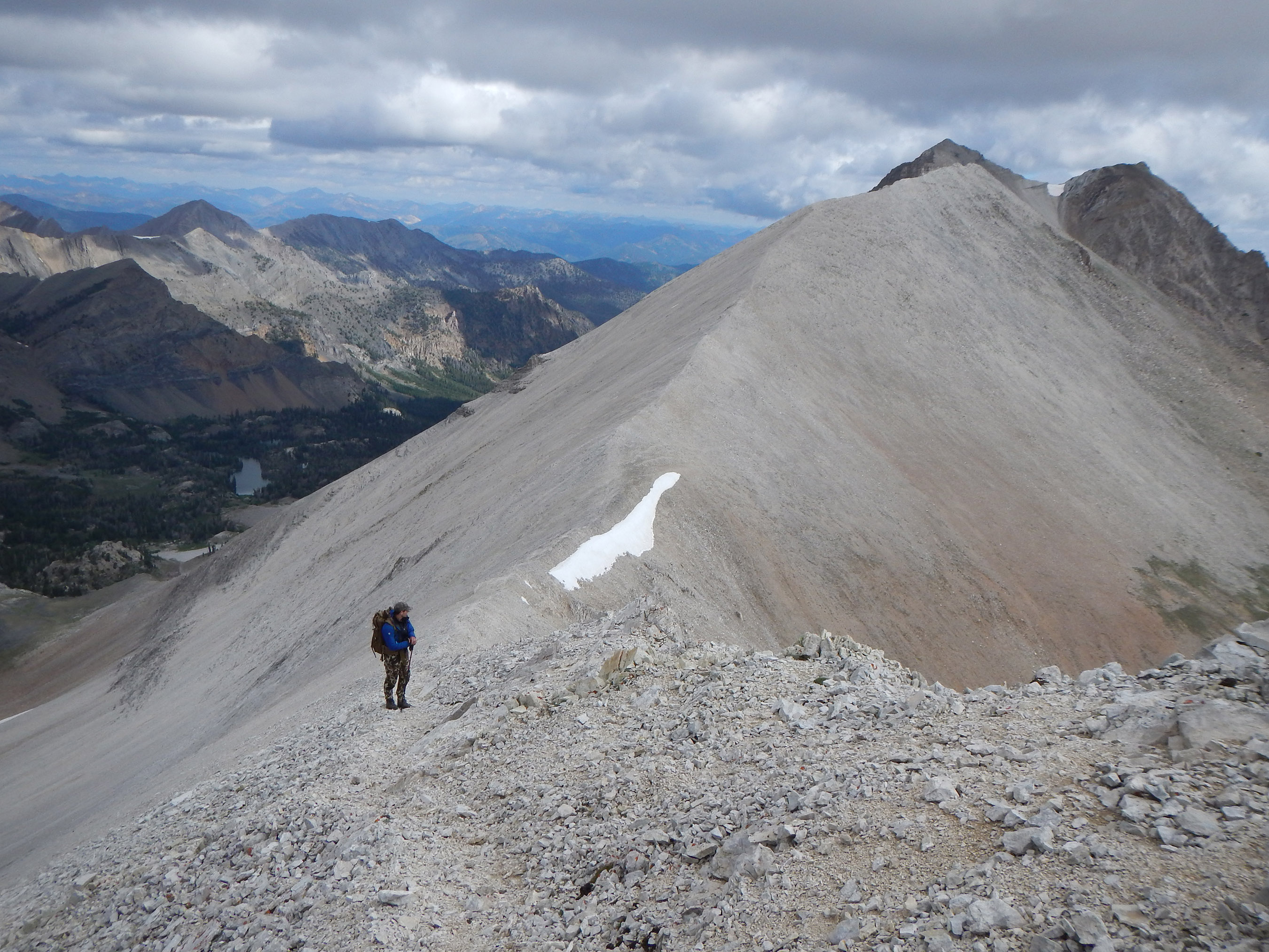 Hiking above tree line in the White Cloud Peaks