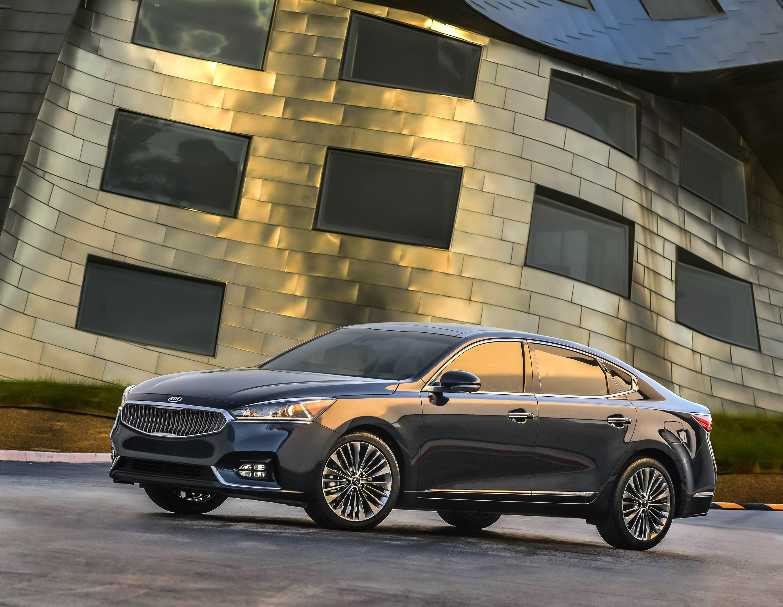 Designed at Kia’s California design studio, the all-new 2017 Cadenza boasts luxury refinements with expressive styling, advanced technology, and refined powertrain.