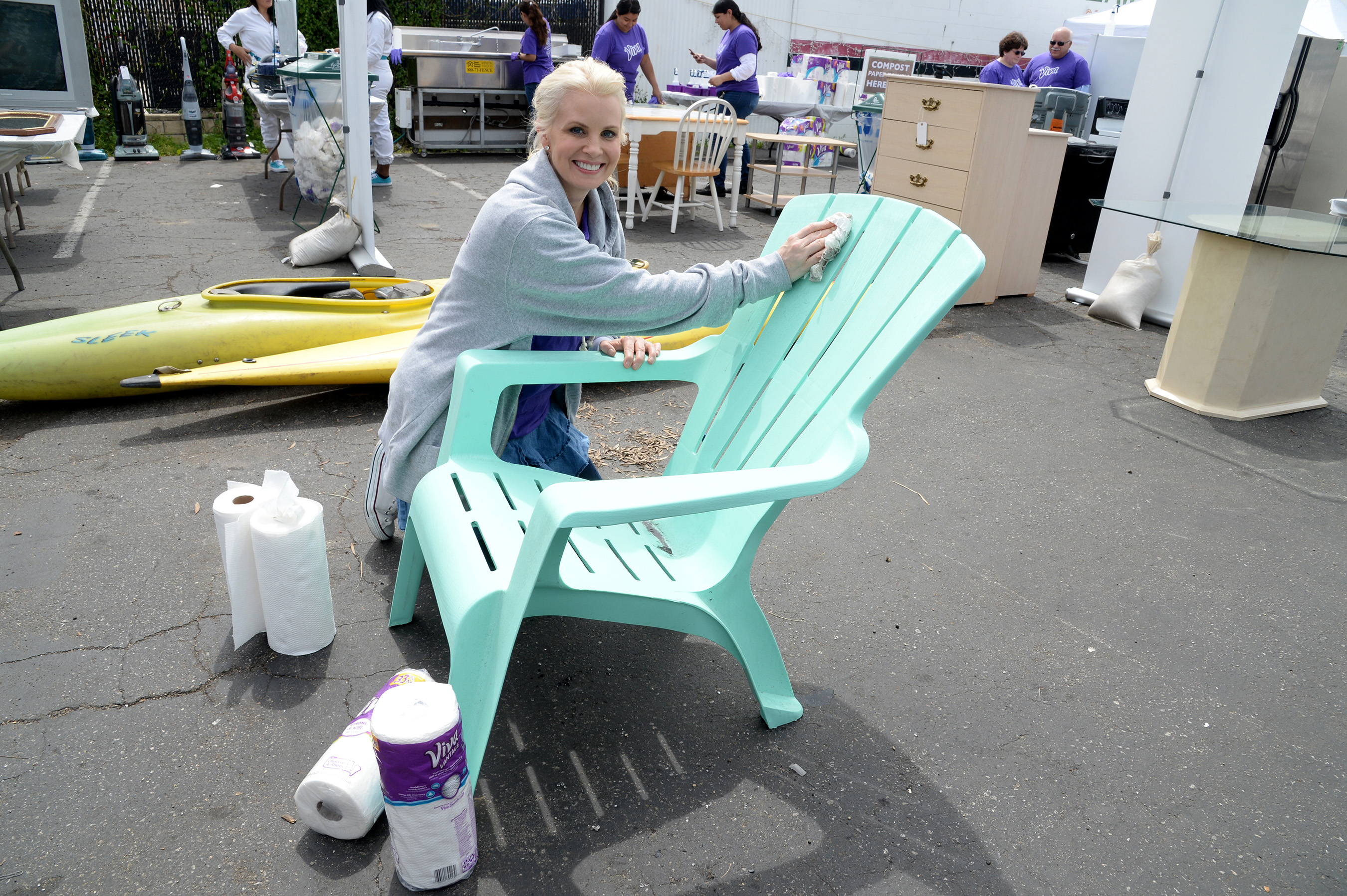 VENTURA, CALIFORNIA - APRIL 06: Actress and home/DIY expert Monica Potter teams up with Viva Towels and the Boys and Girls Club of Greater Ventura to unleash clean on donated furniture, electronics and appliances, then give them to families in need at Avenue Thrift & Vintage on April 6, 2016 in Ventura, California. (Photo by Michael Kovac/Getty Images for Viva (Kimberly-Clark))