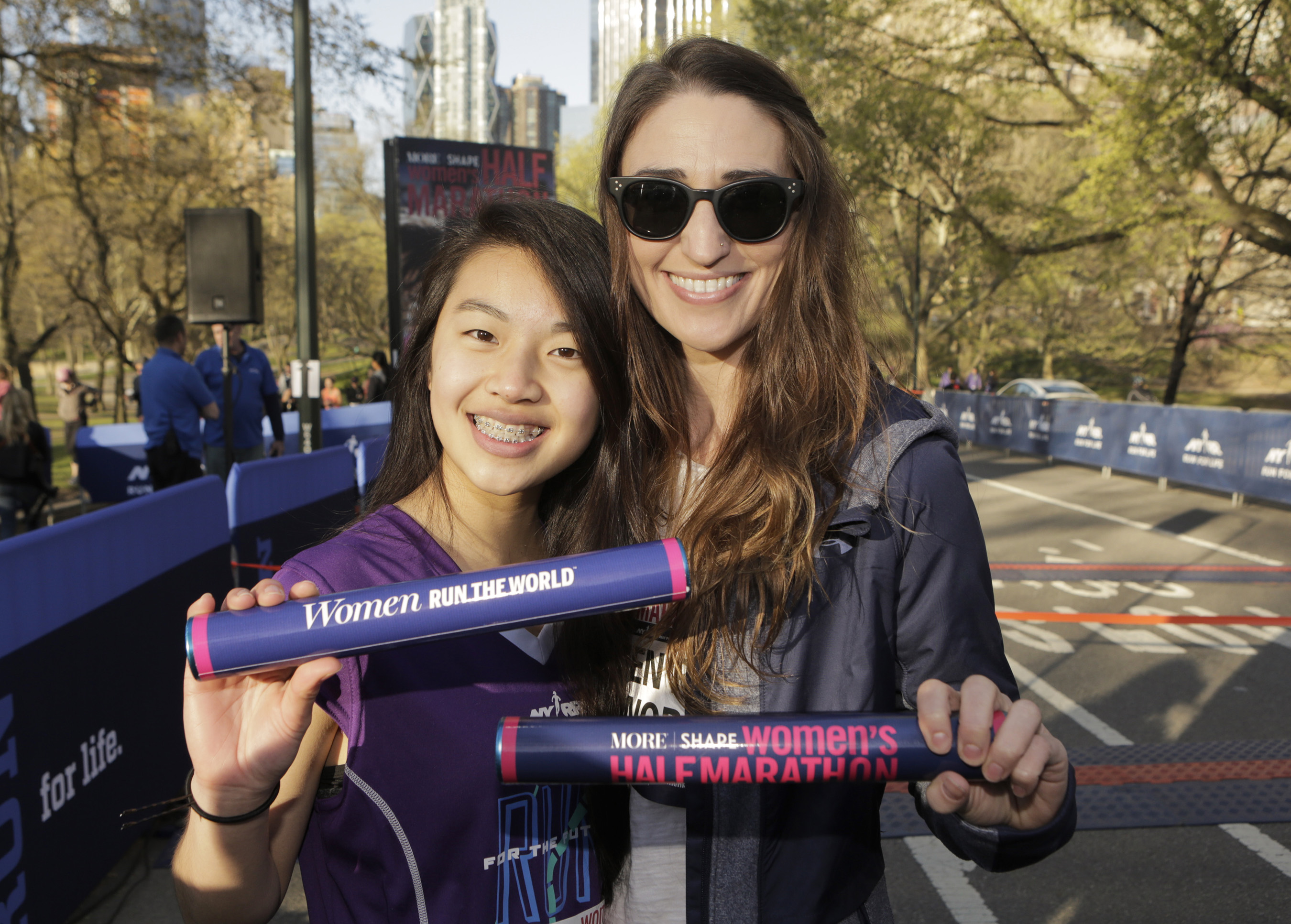 Singer Sara Bareilles and her mentee Kimberly Dao from NYRR’s Run for the Future program kick off the Women Run The World Relay at the start line of the 2016 MORE/SHAPE Women’s Half-Marathon on April 17.