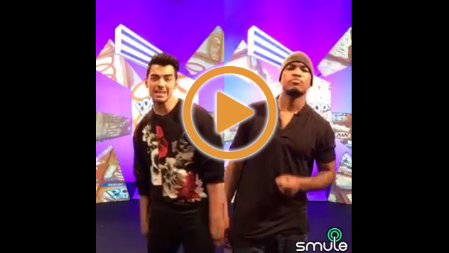 DNCE and NE-YO harmonized on their hits, “Cake by the Ocean” and “Let Me Love You” for Pop-Tarts’ first-ever duets on Smule
