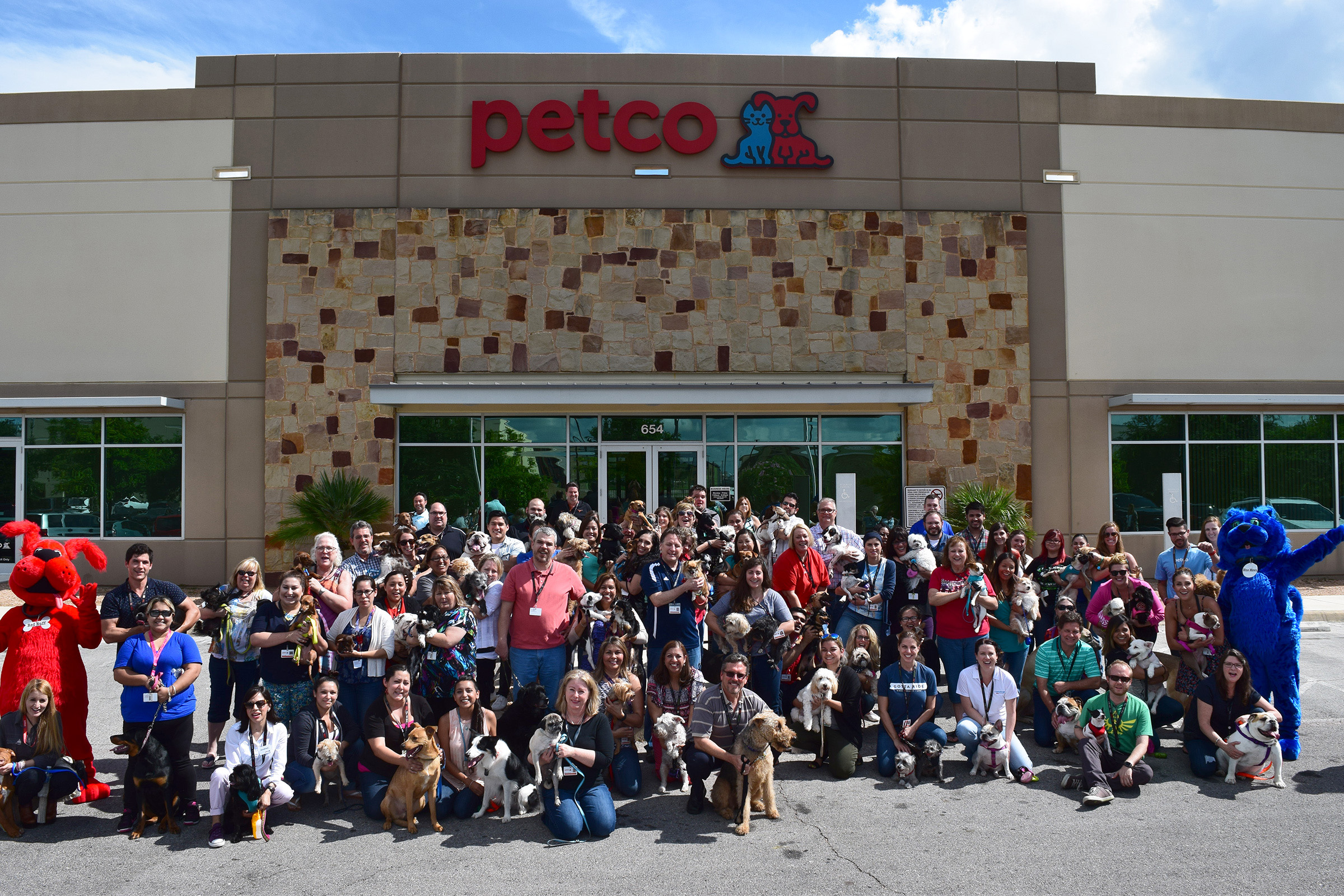 Petco partnered with Purina to celebrate #petsatwork by encouraging employees to bring their pet to work in attempt to help break the world record for Most Pets in the Workplace in One Day