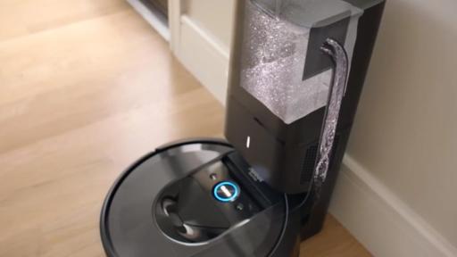 iRobot Roomba® i7+ BRoll