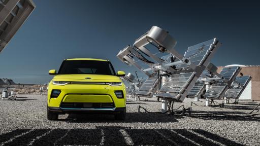 The all-new 2020 Soul EV comes equipped with a long list of state-of-the-art features to help enhance safety, improve the driving experience and provide ease of operation and ownership.