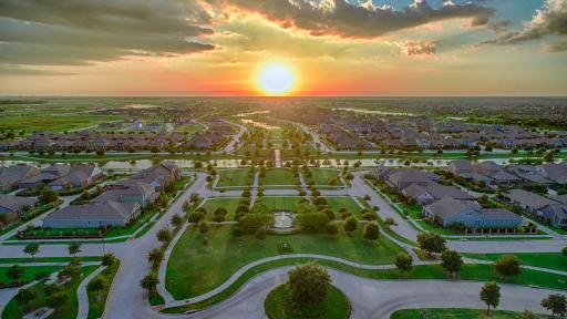 Aerial shot of Lakeland Village