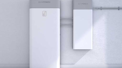 Intelligent software shifts when homeowners draw power from the grid for maximum savings. Intuitive app allows for customized settings and real-time information on solar, storage and home energy use.