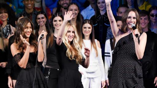 Rocky Barnes & Louise Roe and Kimmie Sussman on stage at the event