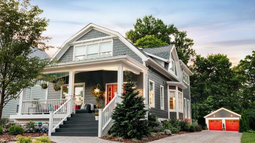 HGTV Urban Oasis 2018 Front Yard