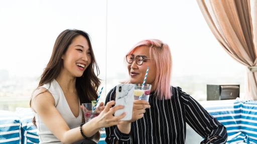 Soy Nguyen and Bell Yoo enjoy sparkling water at SodaStream's National Hydration Day Taste Test.