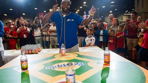 Cliff Floyd won Snapple’s first-ever All-Star Bottle Flip Challenge at MLB FanFest where he competed against Cal Ripken Jr. for the prestigious “Flip for Flavor” champion title on Tuesday, July 17 in Washington.