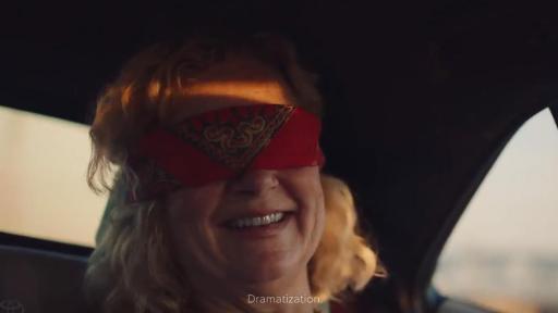 Play YouTube Video: 2019 Corolla Hatchback - Pi&ntilde;ata l Toyota