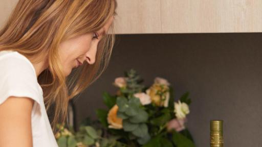 Lily Kunin arranges a Healthy Meal In for her besties