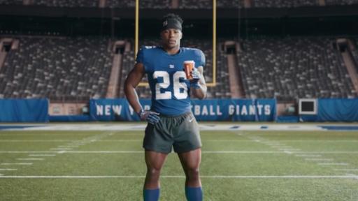 Play Video Dunkin' legs