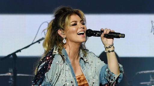 Closeup of Shania Twain singing