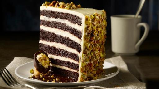 Chocolate Cannoli Cheesecake