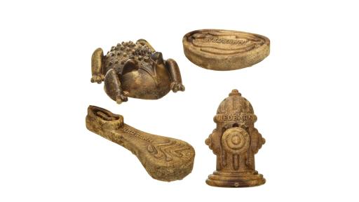 Redbarn&rsquo;s all-natural, easily digestible Chew-A-Bulls are available in 4 fun shapes, all carefully designed to scrape away harmful plaque and tartar buildup.