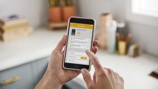 Busy families can have complete control of their Smart Front Load Pair using the Whirlpool&reg; app via a smartphone or tablet, such as starting or scheduling a laundry cycle, even when away from home.