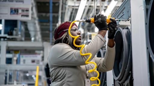 LG’s $360 million washing machine factory, believed to be the most advanced, in the world, already employs more than 550 skilled American workers who are helping to accelerate delivery of LG’s innovative home appliances.