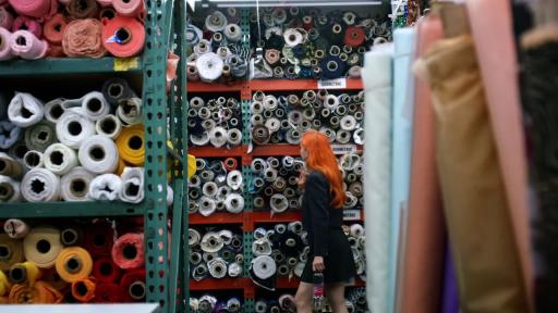 LIFEWTR Series 8 – Artist Sarah Zapata Video