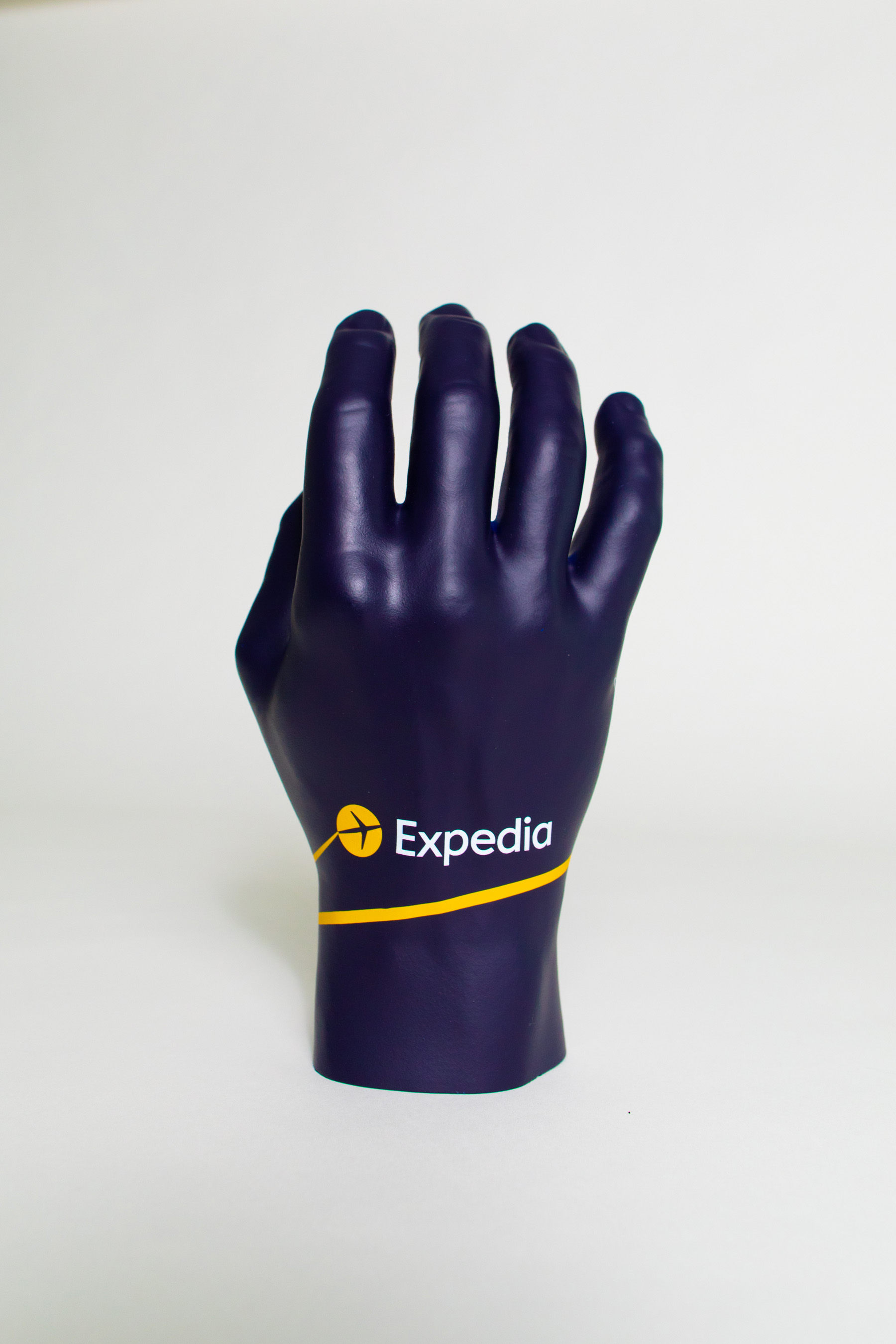Expedia Helping Hand