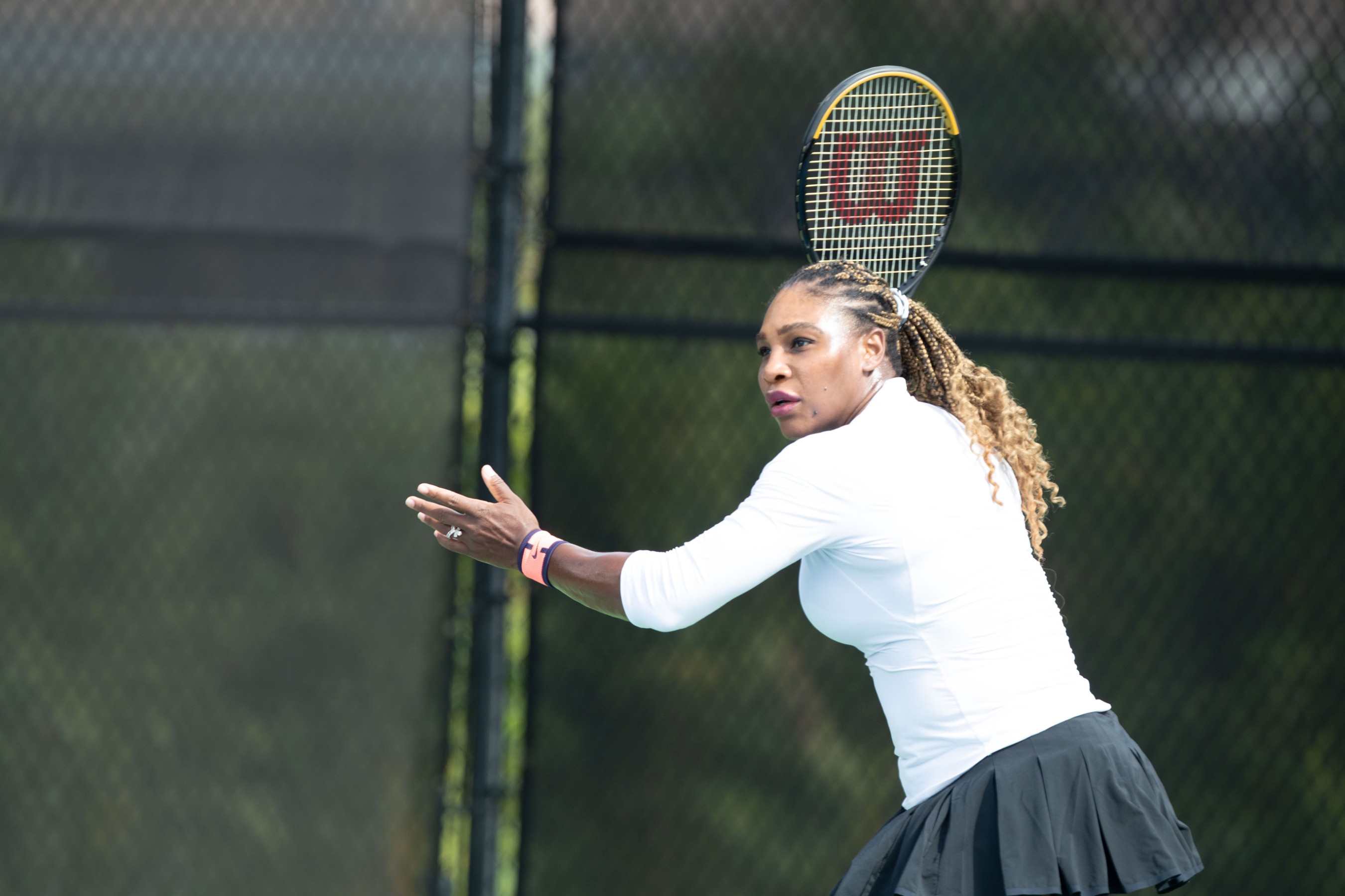 Serena Williams playing Tennis