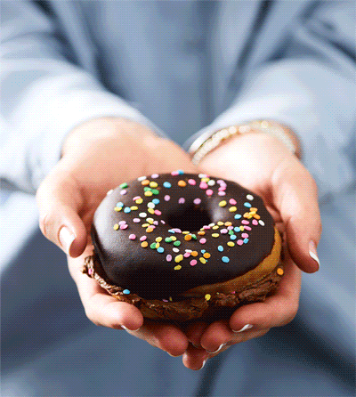 Chocolate Birthday Cake Bagel