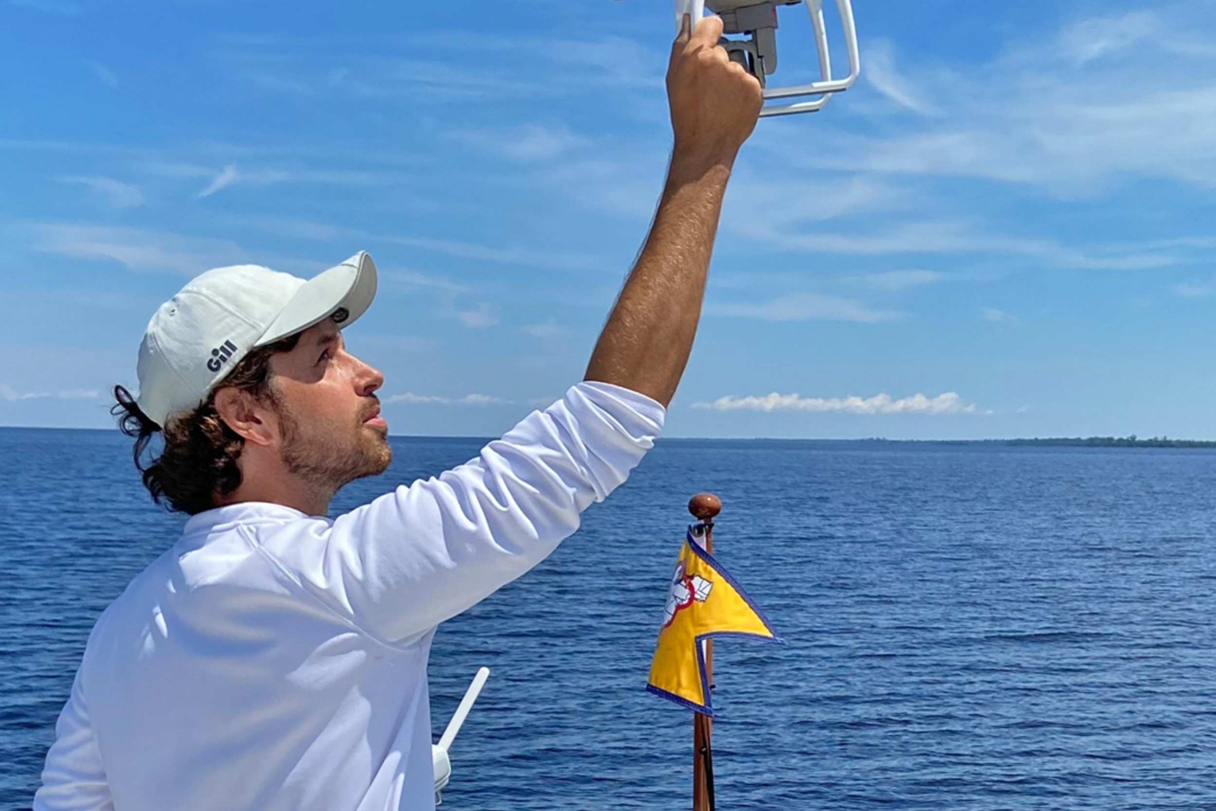 Behind-the-scenes look at filmmaker Ryan McVinney and our mobile video crew performing aerial, underwater and on-water shoots of inspiring #CleanWake efforts by real boaters across the country.