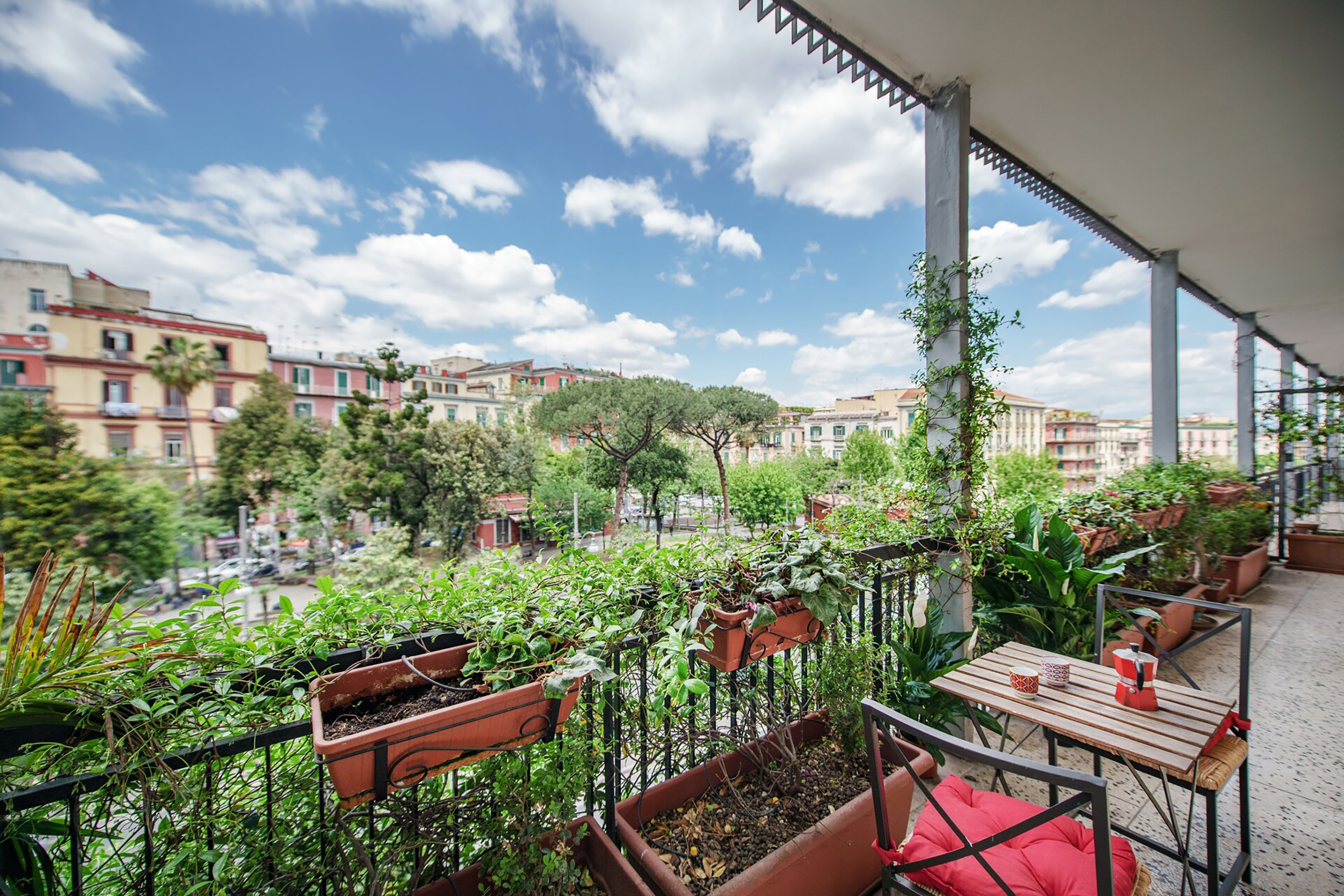 Vrbo Stay in Naples, Italy