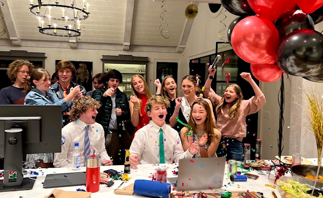 The Leukemia & Lymphoma Society’s 2022 Students of the Year co-candidates of team “The Answer for Cancer” celebrate fundraising success in the fight against blood cancer.