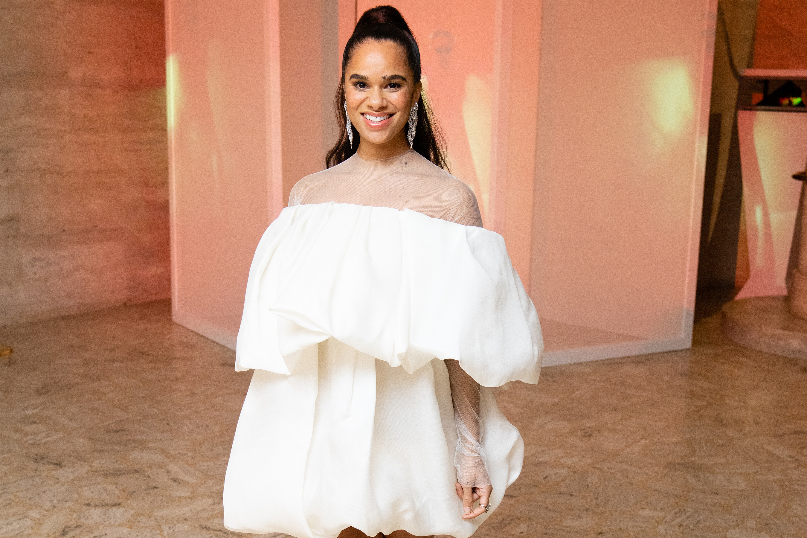 Celebrated ballerina and LG SIGNATURE brand ambassador Misty Copeland poses in front of the brand’s unique art installation at the American Ballet Theatre’s Fall Gala, inspired by her See Beyond campaign.