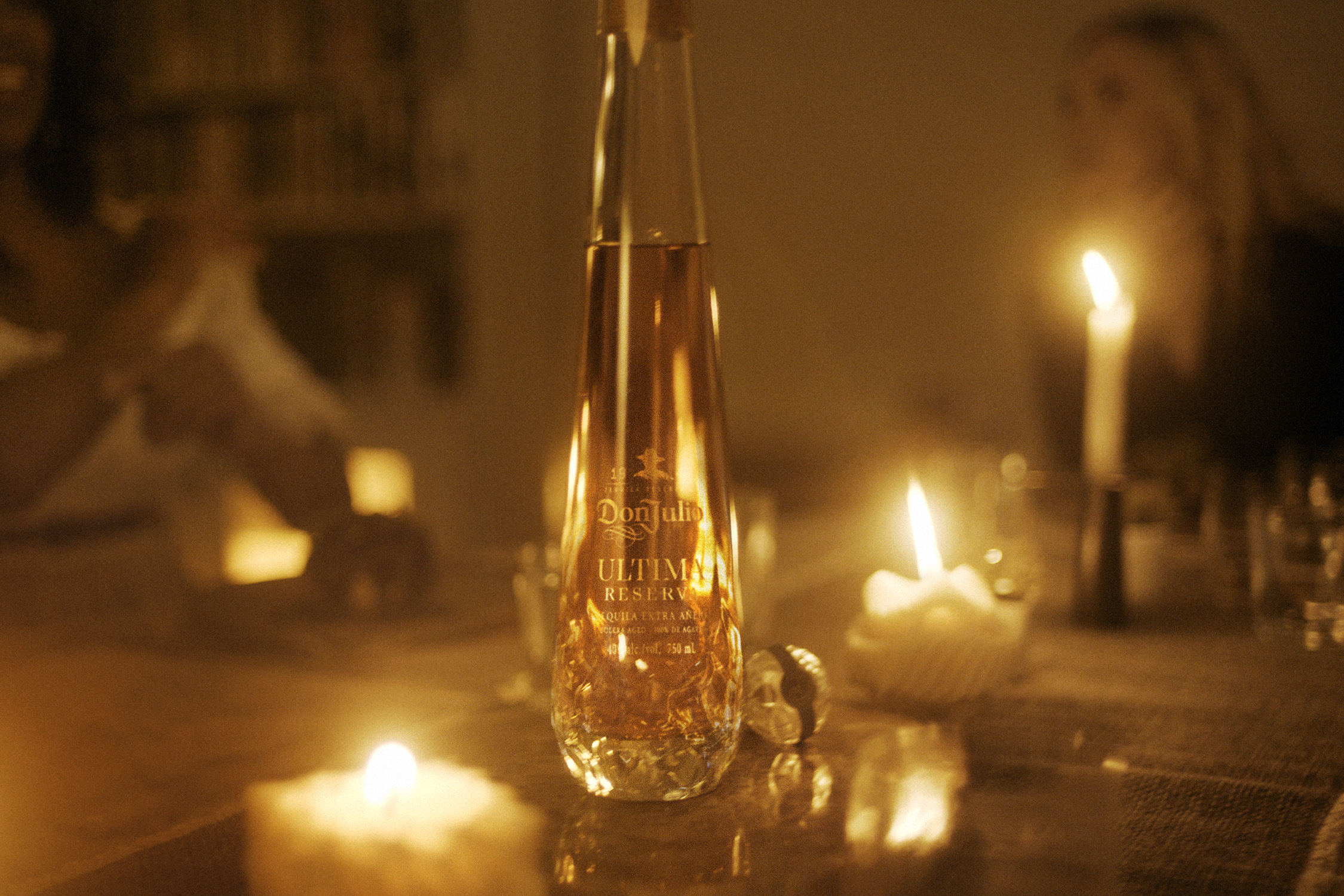 Tequila Don Julio Ultima Reserva is a special 36-month aged luxury Extra-Añejo tequila that preserves Don Julio González’s ultimate legacy – the final agave harvest.