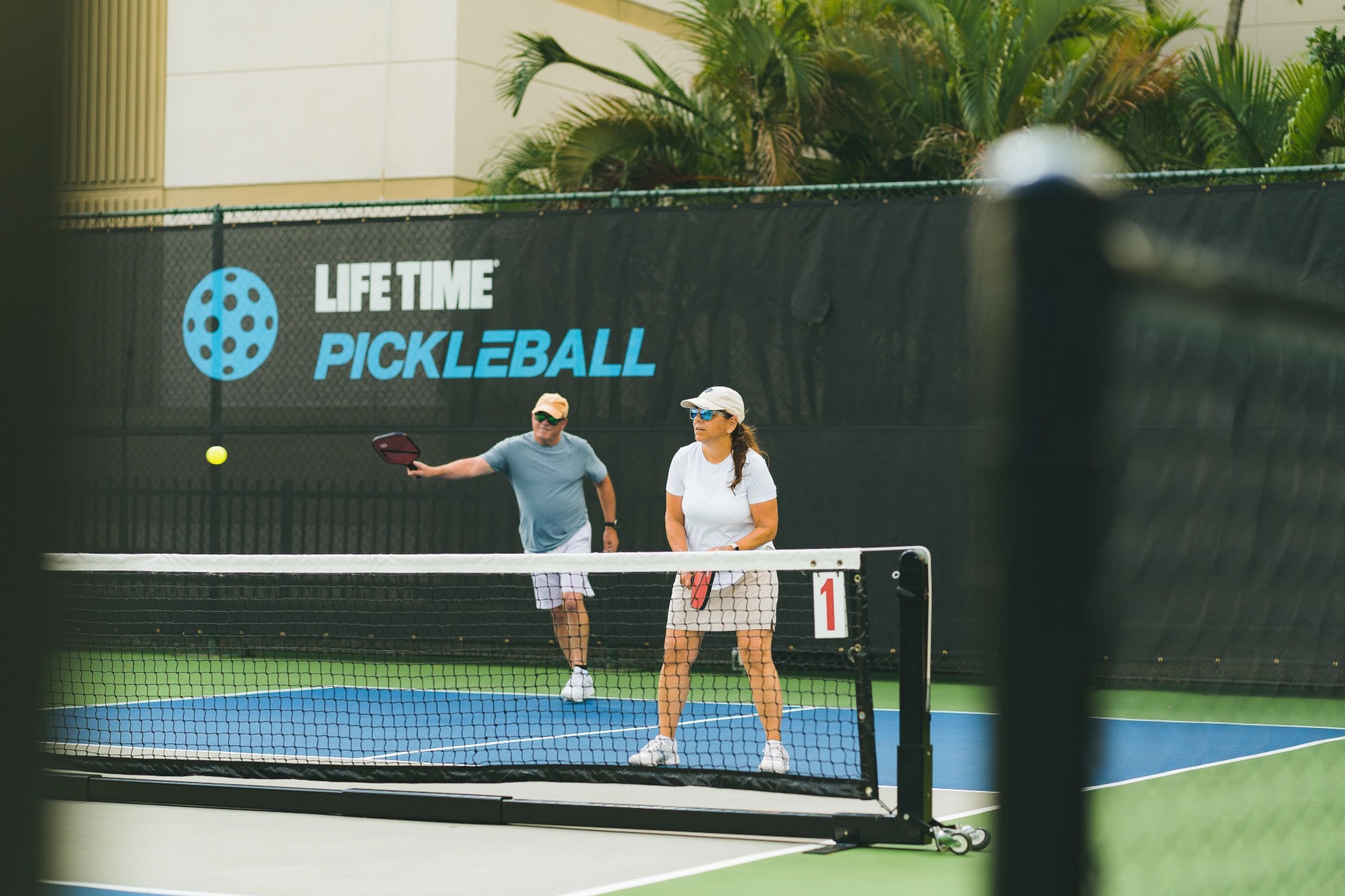 Woman play Pickleball