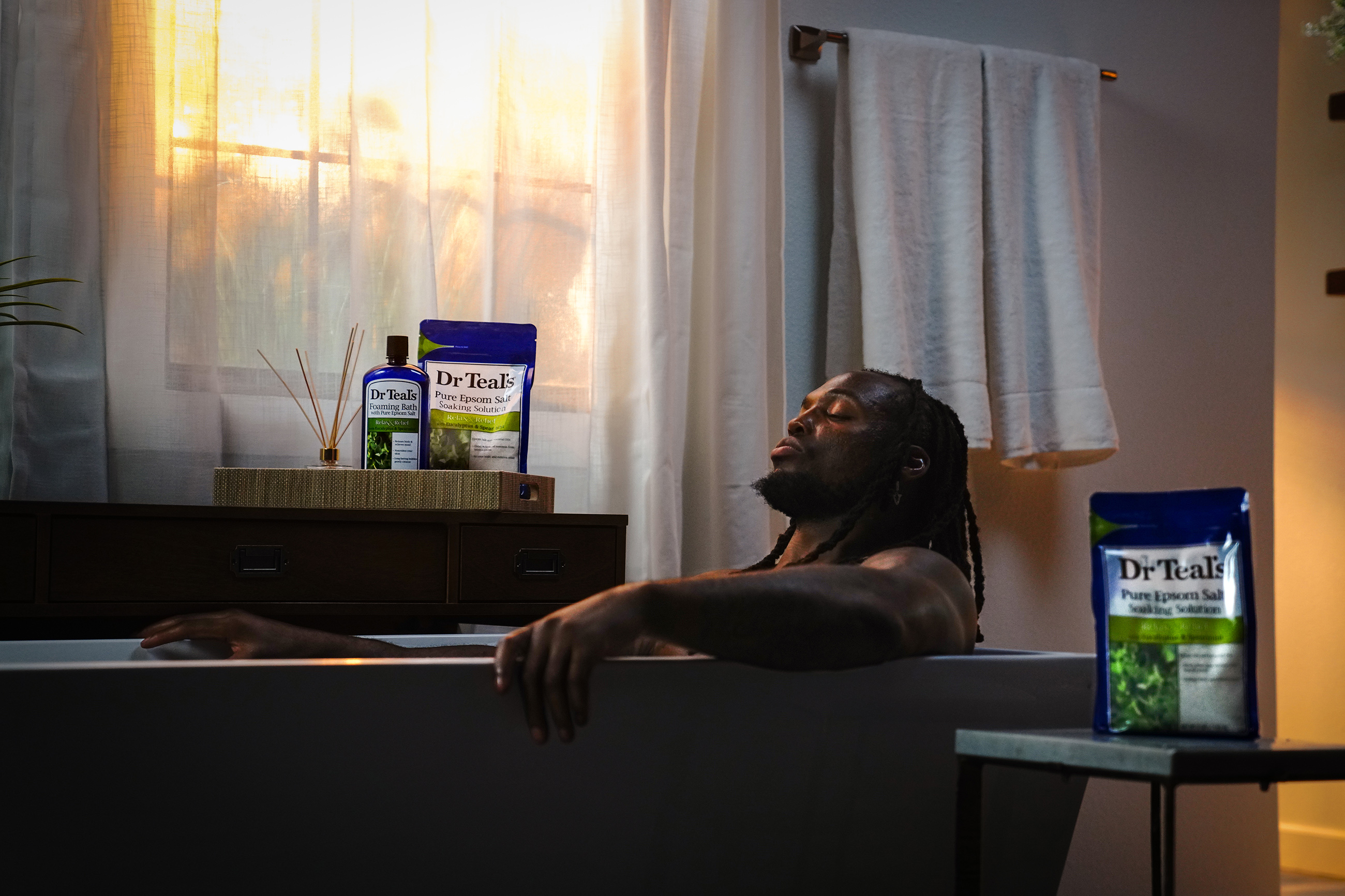 Derrick Henry continues to reach for Dr Teal’s Epsom Salt after tough training days and games to help ease aches and pains