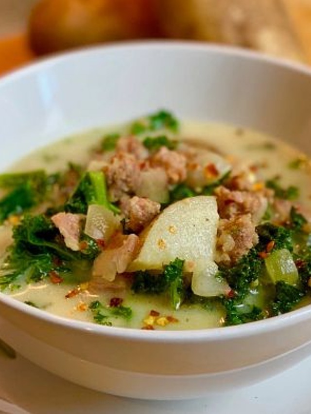 Tuscan Kale and Potato Soup Zupa Toscana