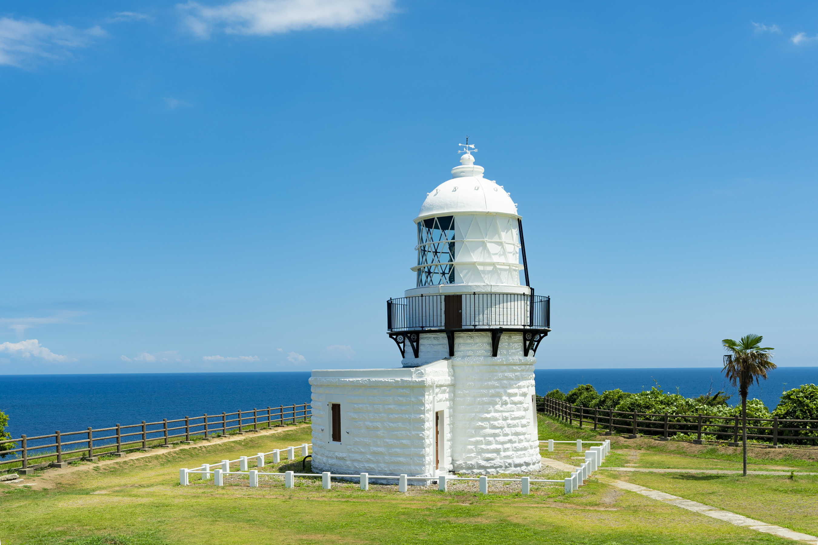 Rokkosaki Lighthouse