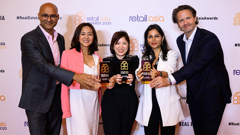 The LUXASIA team, including Satyaki Banerjee, the Group’s Chief Operating Officer, at the Retail Asia Awards Gala Dinner