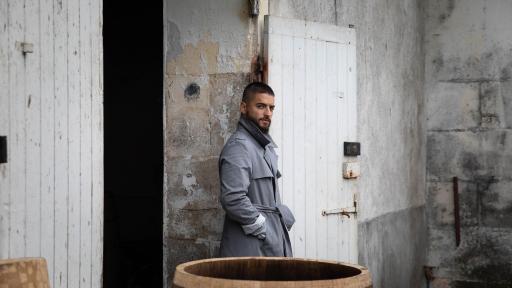 Hennessy celebra la incansable dedicaci&oacute;n de Maluma a su oficio, lo cual refleja el propio compromiso del productor de co&ntilde;acs con la excelencia.