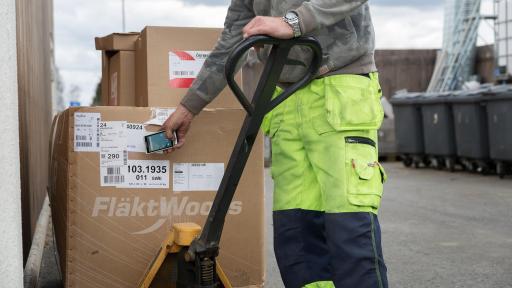 Image Featuring an integrated high-speed 1D barcode scanner or 2D imager the Nautiz X2 can handle fast order picking and smooth shipping tasks