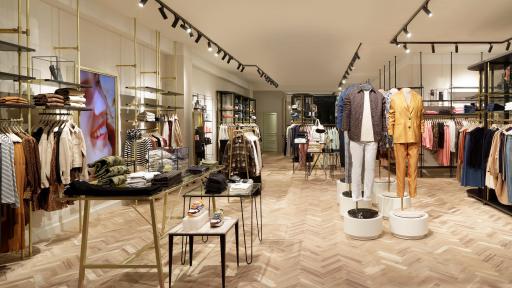 Image of Scotch & Soda Hamburg Mönckebergstrasse Store (Interior)