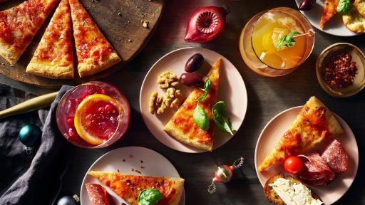 PC Organics Margherita Wood-Fired Thin Crust Pizza