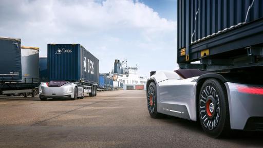 L'objectif de la collaboration est de mettre en place un système connecté composé de plusieurs véhicules Vera supervisés par une tour de contrôle. Le but est de permettre un flux continu et constant répondant aux exigences d'efficacité, de flexibilité et de durabilité accrues.