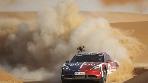 The world’s first electric Cross Utility Vehicle, the Taycan Cross Turismo and one of the world’s top drone pilots, Johnny FPV, formed a pioneering duo