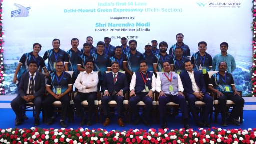 Welspun Enterprises team which completed the Delhi Meerut Expressway in a record time of 18 months.