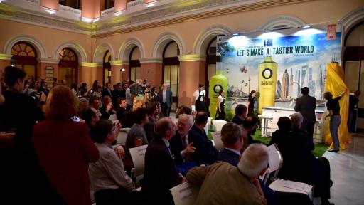Olive oil world tour presentation event