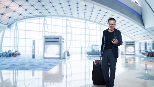 The Thuraya X5-Touch works over Thuraya’s L-band satellite network as well as GSM 2G/3G/4G/LTE networks.